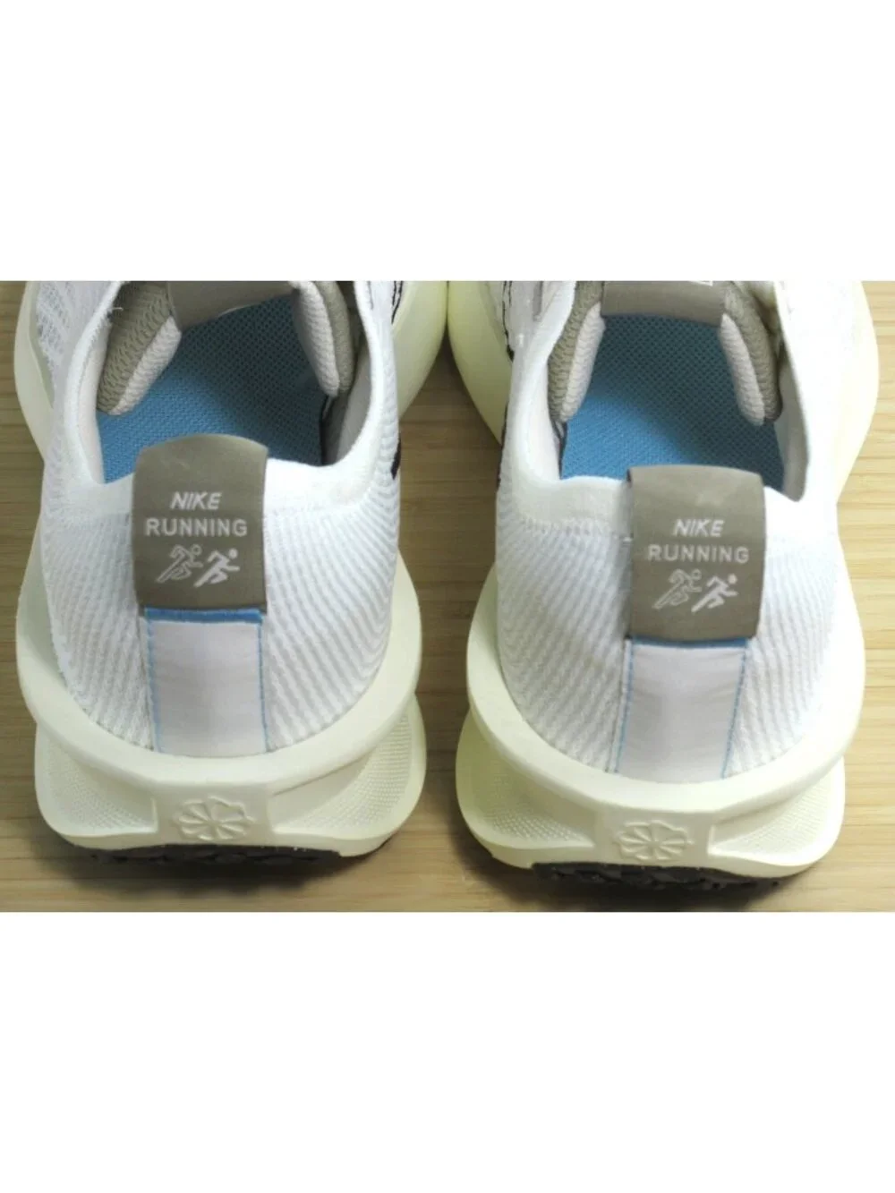 Women's Nike Interact Running Shoes Sail White Baroque Light Bone Sizs NIB - Picture 5 of 7